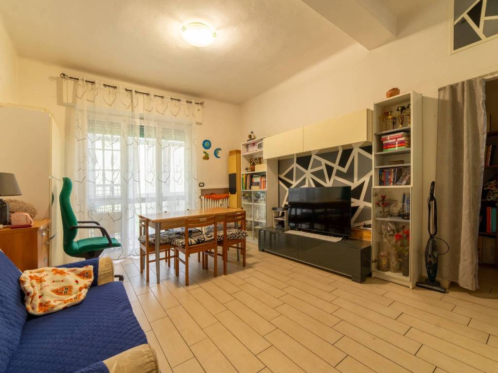 appartamento in vendita a Milano in zona Crescenzago