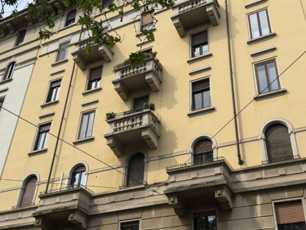 appartamento in vendita a Milano in zona Città Studi