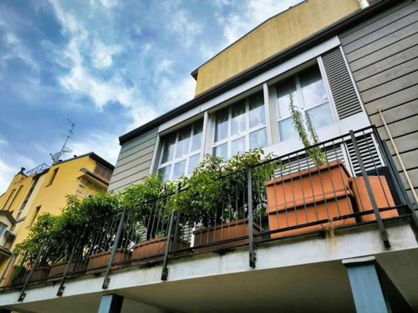 appartamento in vendita a Milano in zona Isola