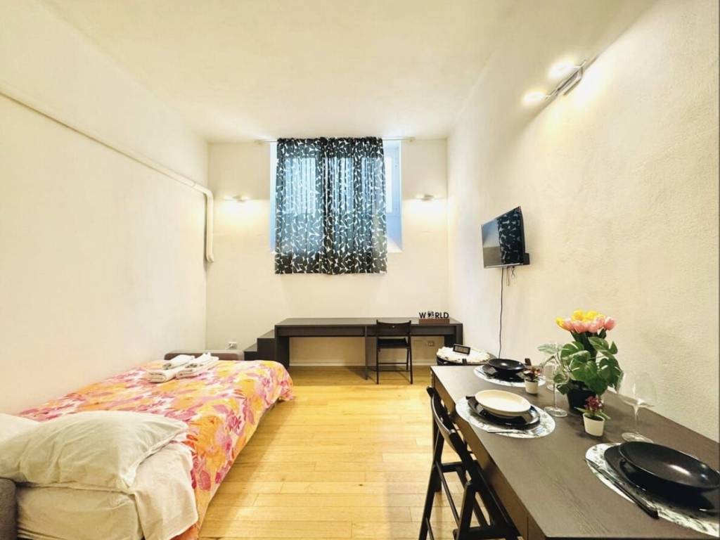 appartamento in vendita a Milano in zona Città Studi