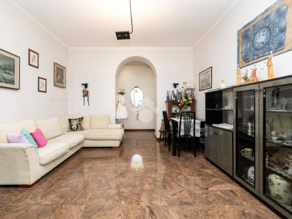appartamento in vendita a Milano in zona Porta Romana