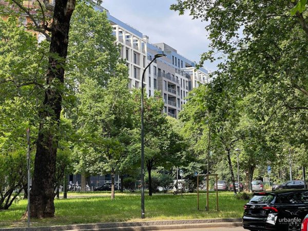 appartamento in vendita a Milano in zona Isola