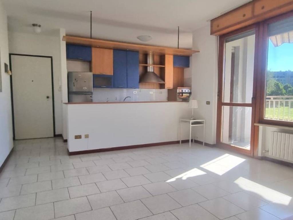 appartamento in vendita a Milano in zona Barona