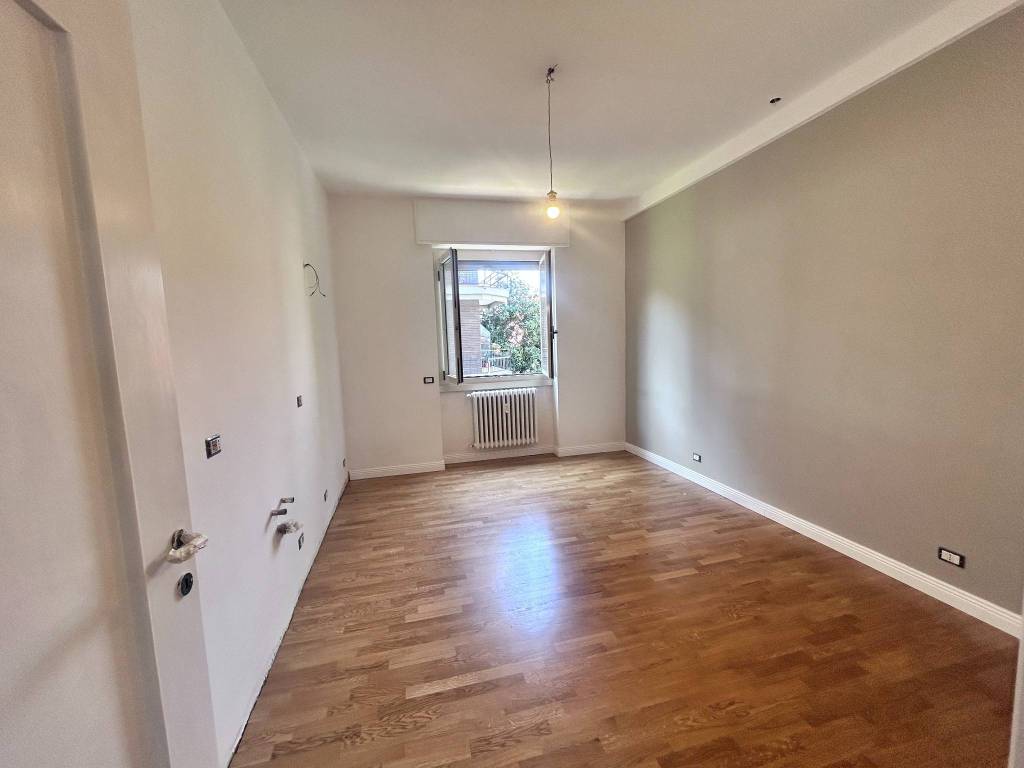 appartamento in vendita a Milano in zona Rogoredo