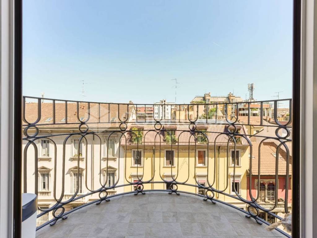 appartamento in vendita a Milano in zona Città Studi