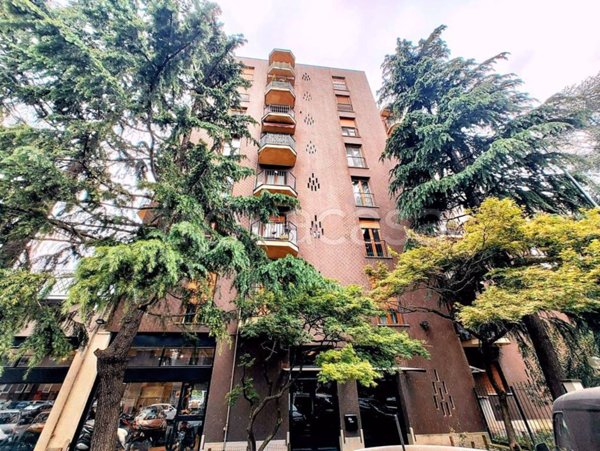 appartamento in vendita a Milano in zona Prato Centenaro