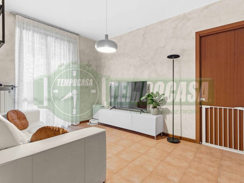 appartamento in vendita a Milano in zona Chiesa Rossa