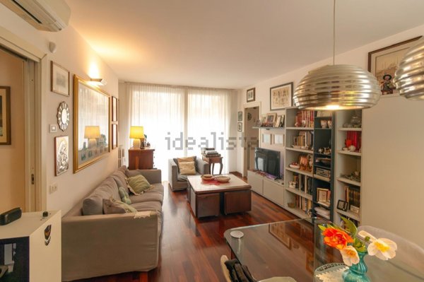 appartamento in vendita a Milano in zona Vigentino