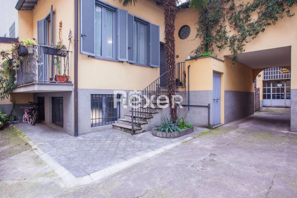 appartamento in vendita a Milano in zona Stadera