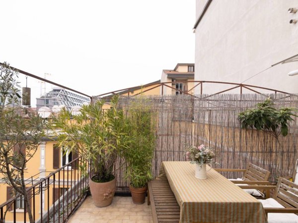 appartamento in vendita a Milano in zona Isola