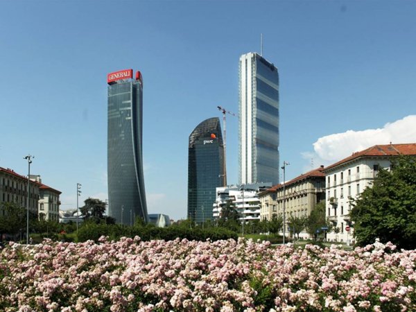 appartamento in vendita a Milano in zona Sempione