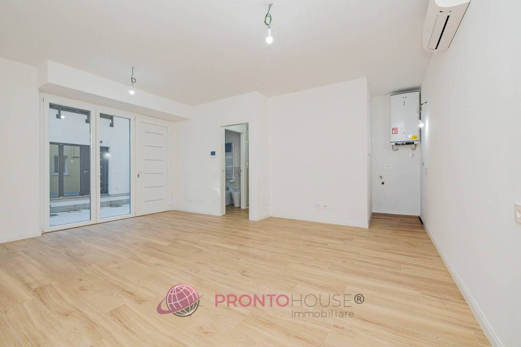 appartamento in vendita a Milano in zona Crescenzago