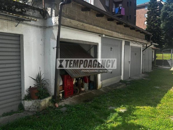 locale di sgombero in vendita a Milano in zona Affori