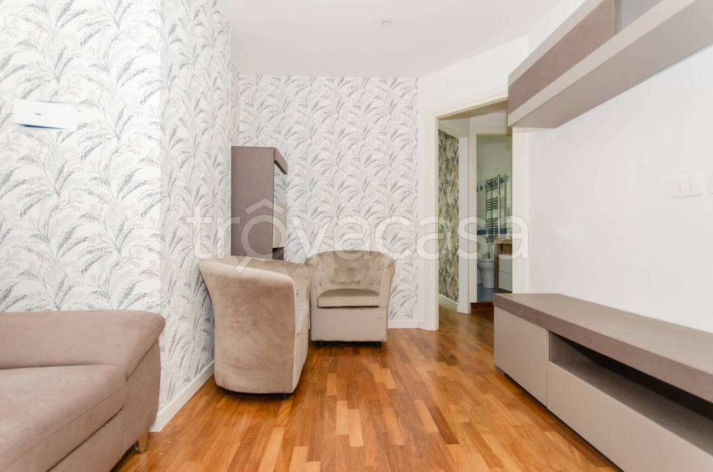 appartamento in vendita a Milano in zona Gorla