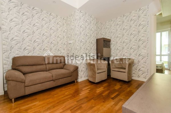 appartamento in vendita a Milano in zona Gorla