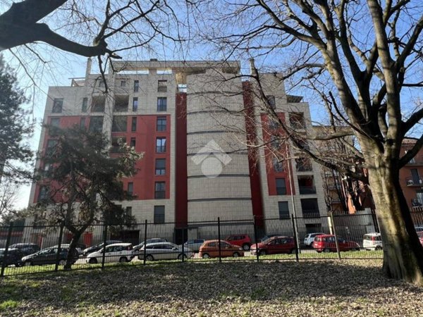 appartamento in vendita a Milano in zona Piazzale Lodi