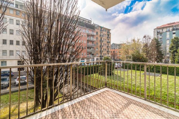 appartamento in vendita a Milano in zona Il Portello