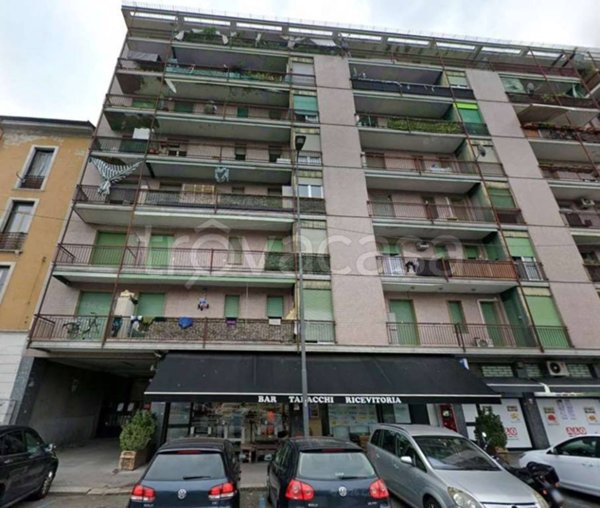 appartamento in vendita a Milano in zona Rogoredo