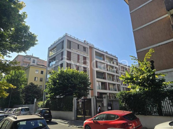 appartamento in vendita a Milano in zona Città Studi