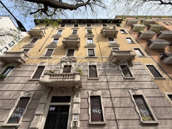 appartamento in vendita a Milano in zona Casoretto