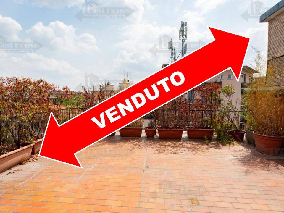 appartamento in vendita a Milano in zona Porta Vittoria