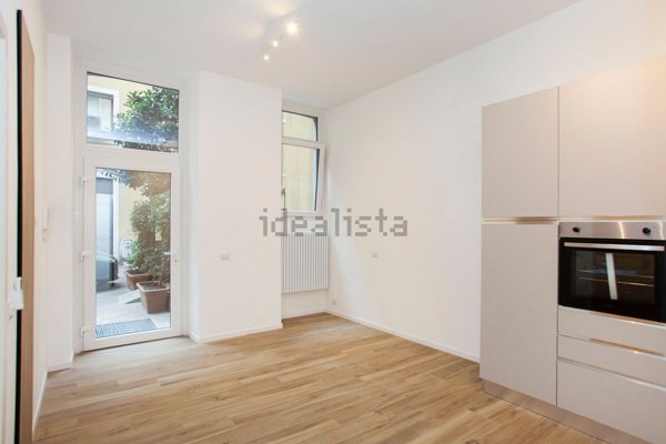 appartamento in vendita a Milano in zona Centro Direzionale
