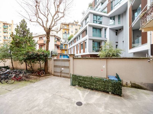 appartamento in vendita a Milano in zona Isola