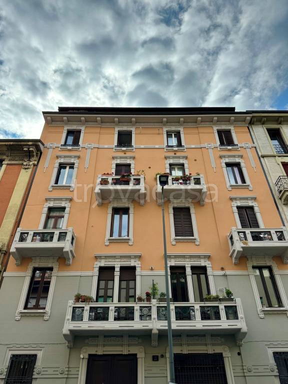 appartamento in vendita a Milano in zona Centro Storico
