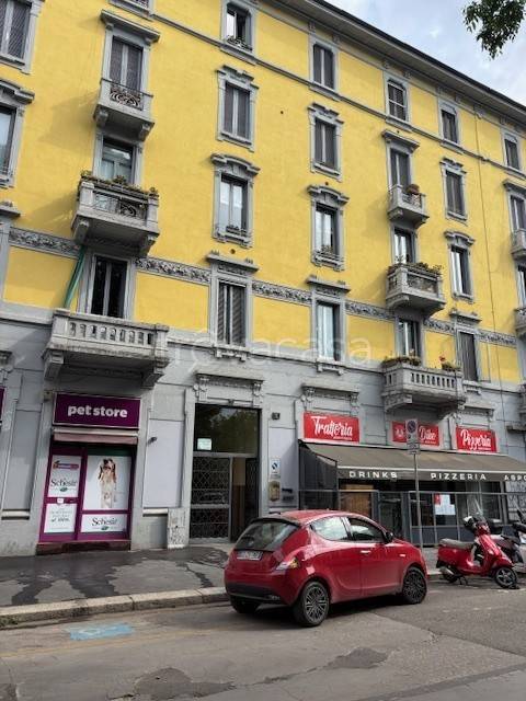 appartamento in vendita a Milano in zona XXII Marzo