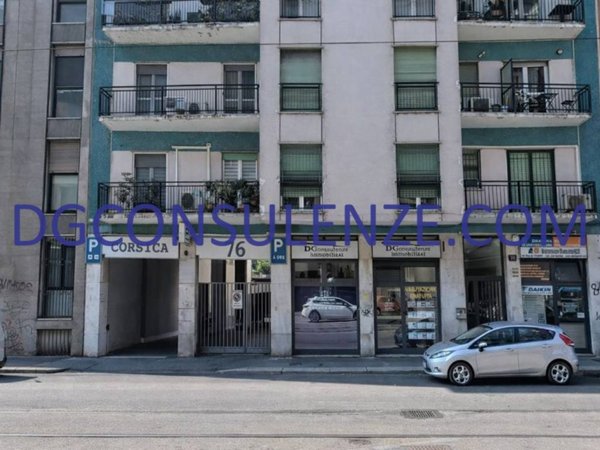 negozio in vendita a Milano in zona Città Studi