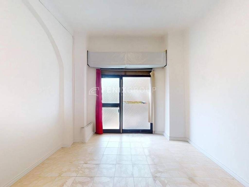 negozio in vendita a Milano in zona Porta Romana