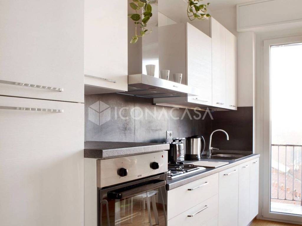 appartamento in vendita a Milano in zona Isola