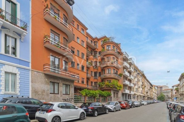 appartamento in vendita a Milano in zona Casoretto