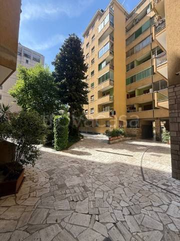 appartamento in vendita a Milano in zona Ghisolfa