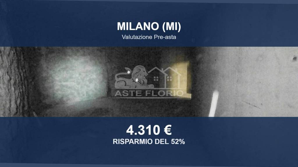 locale commerciale in vendita a Milano in zona Affori