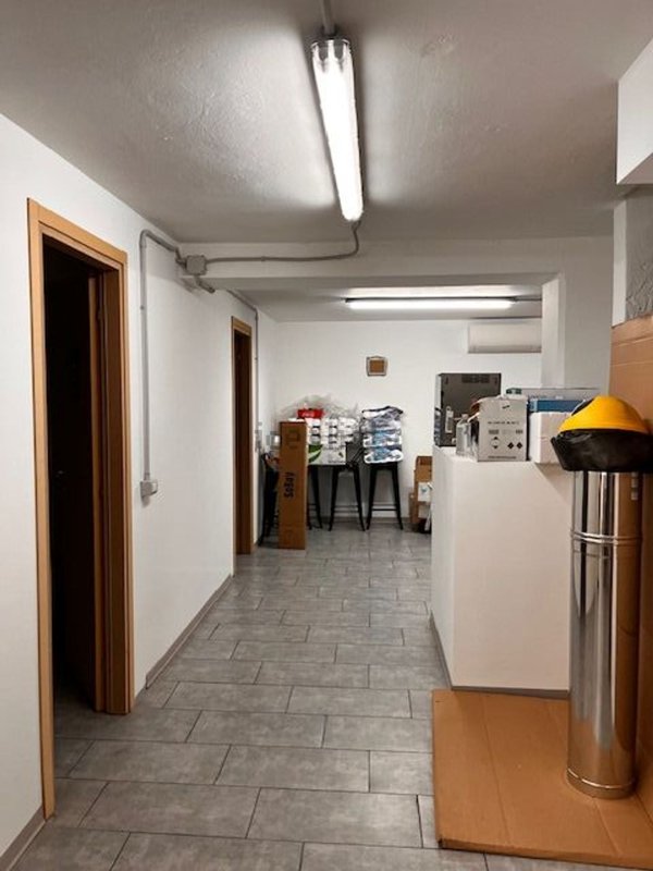 negozio in vendita a Milano