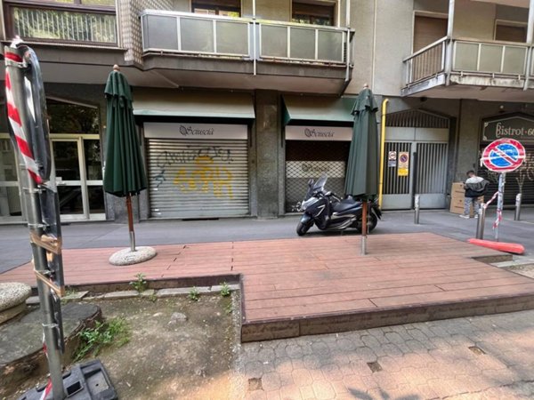 negozio in vendita a Milano in zona Sempione
