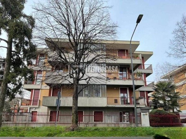 ufficio in vendita a Milano in zona Niguarda