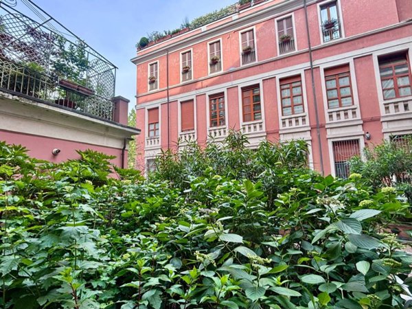 appartamento in vendita a Milano in zona Il Portello