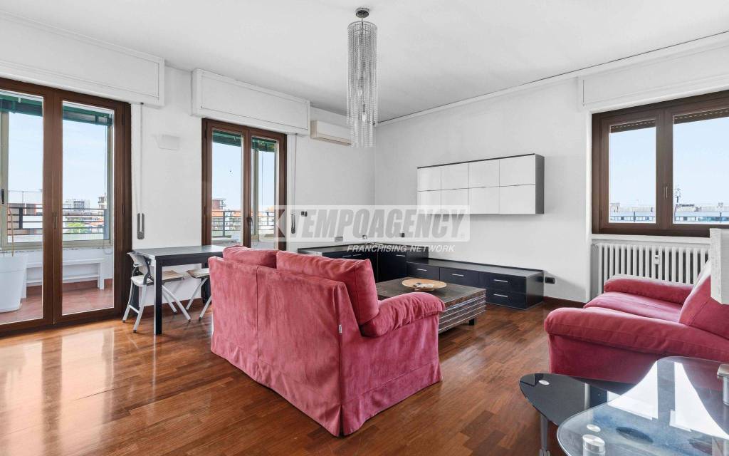 appartamento in vendita a Milano in zona San Cristoforo