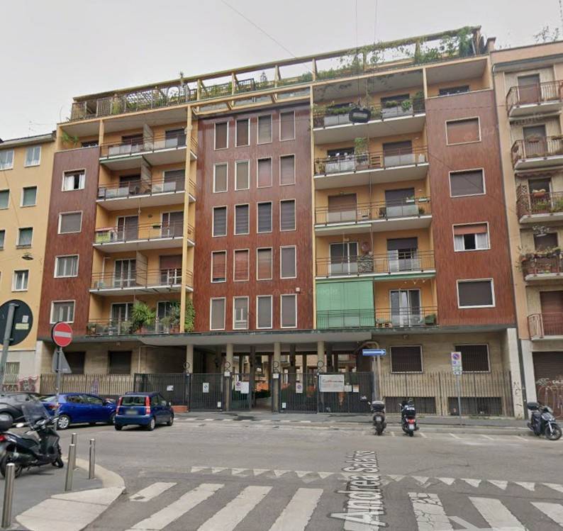appartamento in vendita a Milano in zona Solari