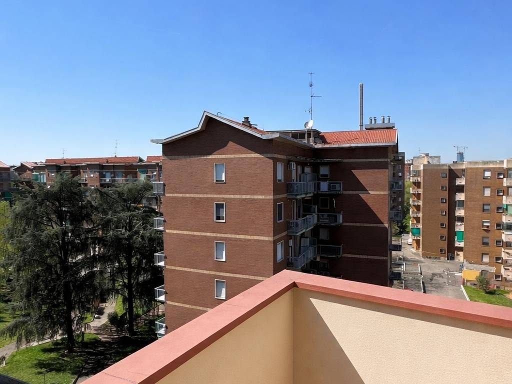 appartamento in vendita a Milano in zona Piazzale Lodi