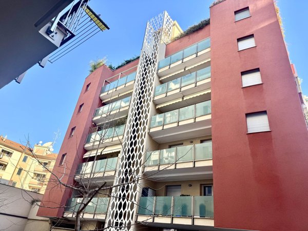 appartamento in vendita a Milano in zona Sempione