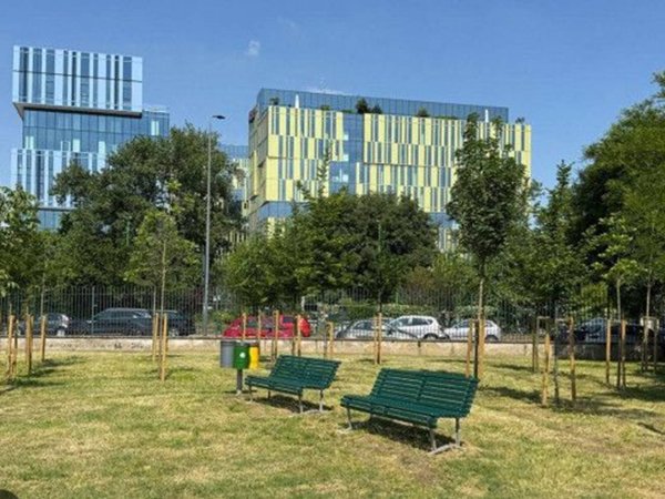 appartamento in vendita a Milano in zona Famagosta