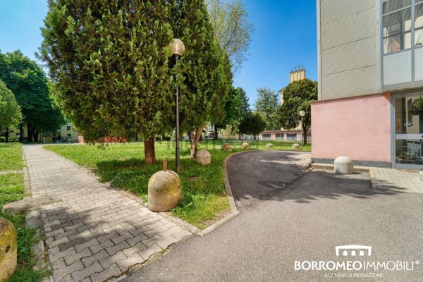 appartamento in vendita a Milano in zona Forlanini
