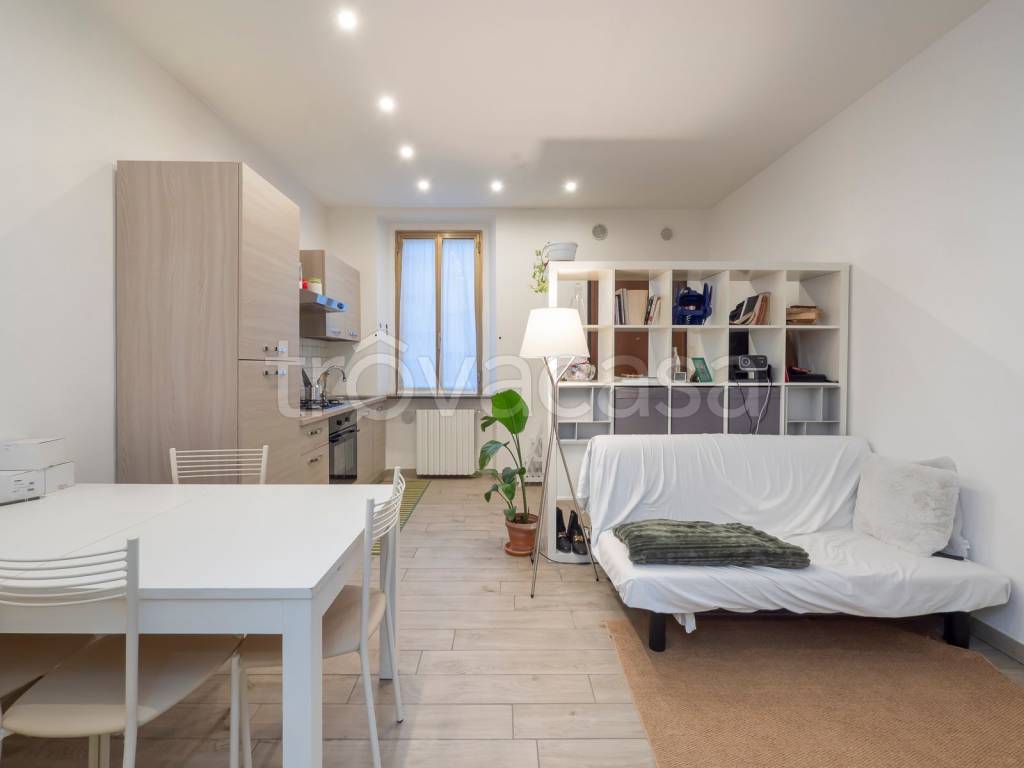 appartamento in vendita a Milano in zona Bovisa