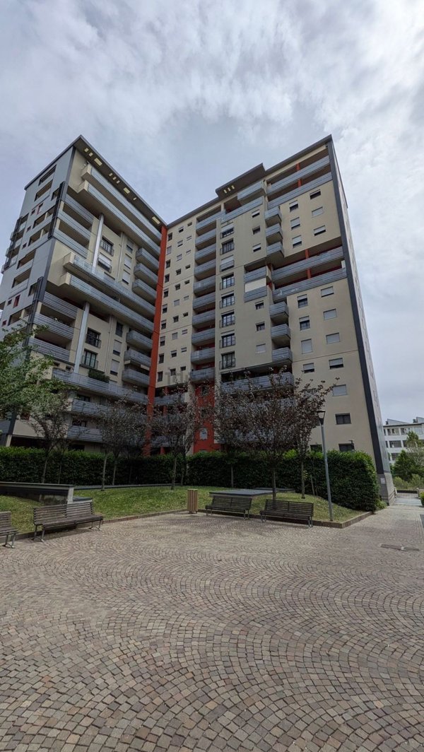 appartamento in vendita a Milano in zona Bicocca