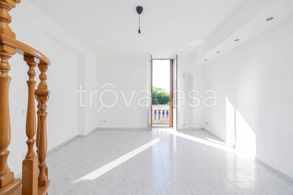 appartamento in vendita a Milano in zona Chiesa Rossa