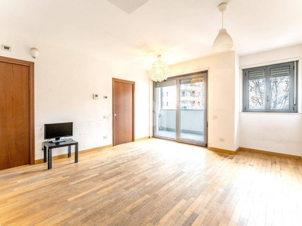 appartamento in vendita a Milano in zona Dergano