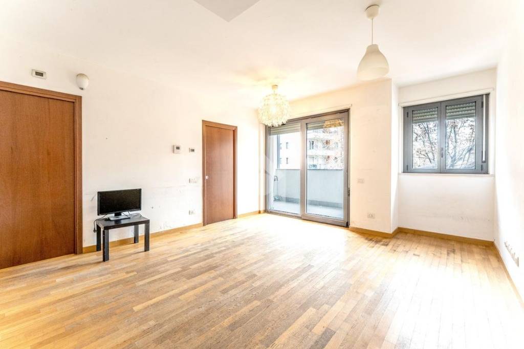 appartamento in vendita a Milano in zona Dergano